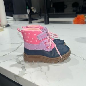 CARTER’S toddler boots, size 7! NWOT.